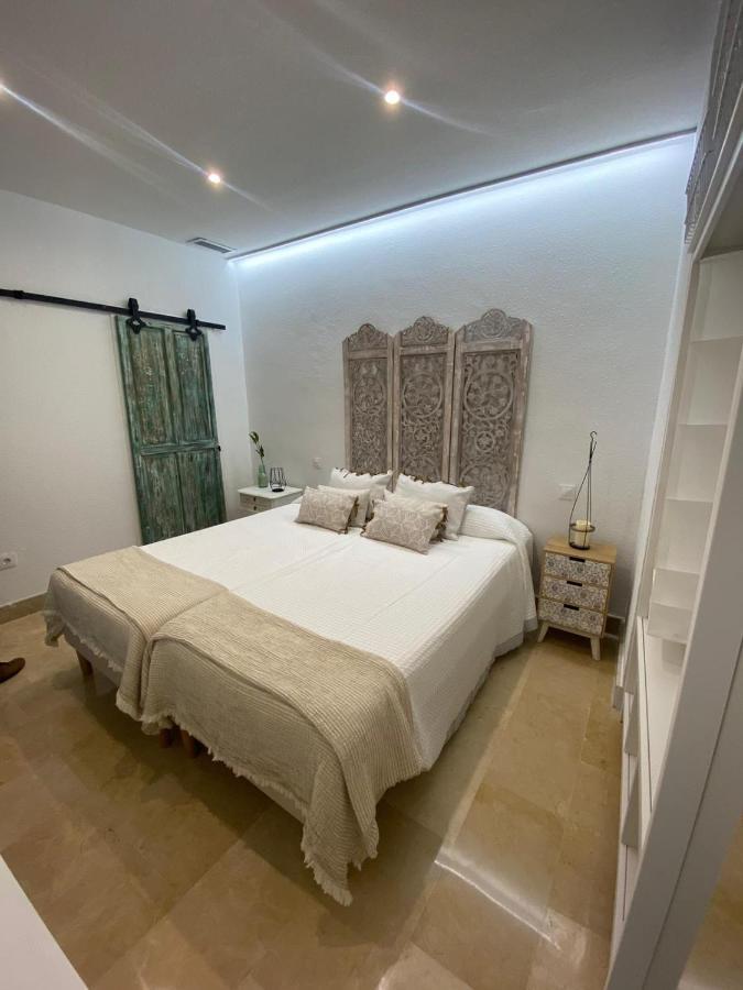 Triana Cathedral House Apartment Seville Exterior photo