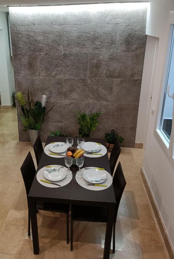 Triana Cathedral House Apartment Seville Exterior photo